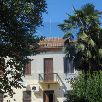 Bifamiliare in vendita a Riva del Po (Ferrara)