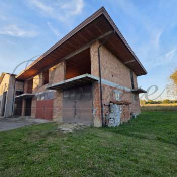 Rustico in vendita a Mirano (Venezia)