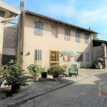 Rustico in vendita a Gonars (Udine)