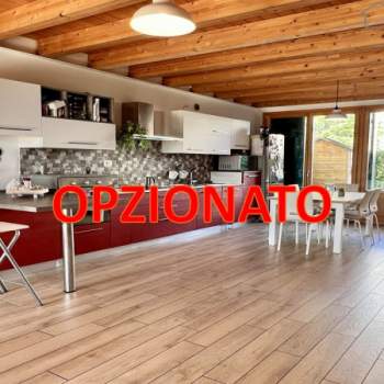 Casa a schiera in vendita a Bussolengo (Verona)