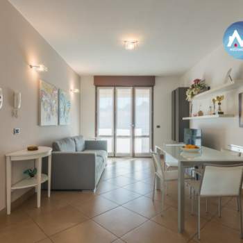 Appartamento in vendita a Pesaro (Pesaro e Urbino)