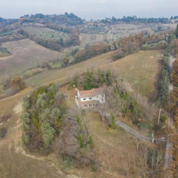 Terreno in vendita a Pesaro (Pesaro e Urbino)