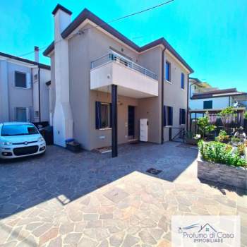 Casa singola in vendita a Padova (Padova)