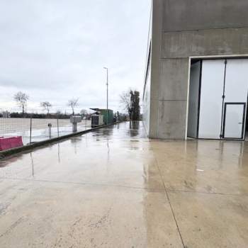 Capannone in vendita a Rovolon (Padova)