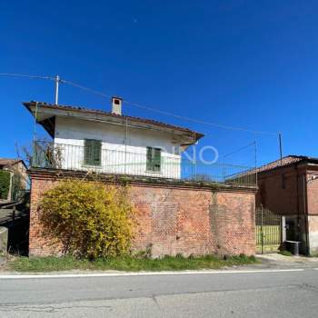 Rustico in vendita a San Martino Alfieri (Asti)