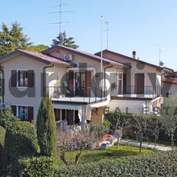 Bifamiliare in vendita a Peschiera del Garda (Verona)