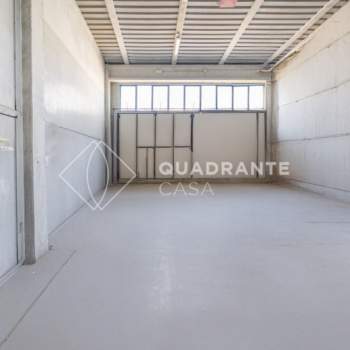 Capannone in vendita a Pernumia (Padova)