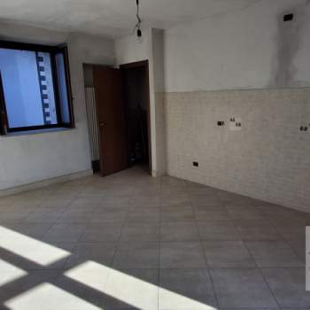 Appartamento in vendita a Castano Primo (Milano)