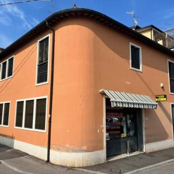 Negozio in vendita a Lonigo (Vicenza)