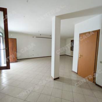 Ufficio in vendita a Legnago (Verona)