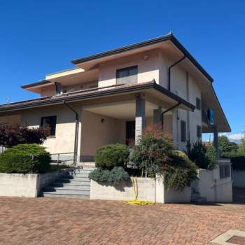 Bifamiliare in vendita a Barbania (Torino)