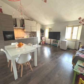 Appartamento in vendita a Terranuova Bracciolini (Arezzo)