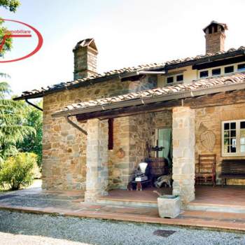 Villa in vendita a Monte San Savino (Arezzo)