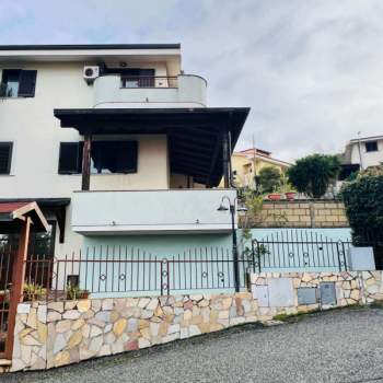 Villa in vendita a Pizzo (Vibo Valentia)