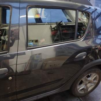 Porta posteriore sinistra DACIA SANDERO  del 2017