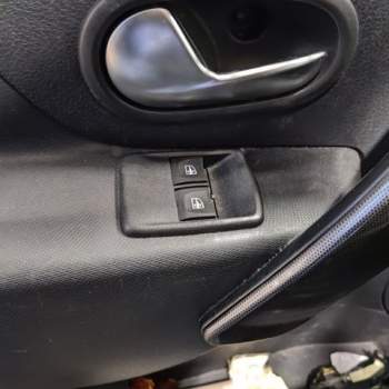 Comando vetri ant sx DACIA SANDERO  del 2017