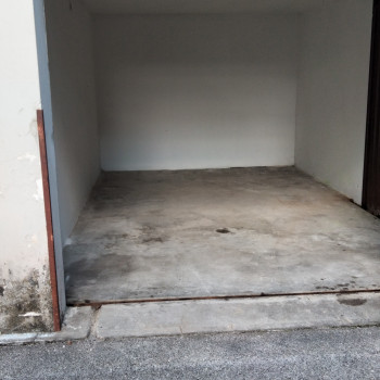 Affitto garage per brevi periodi 