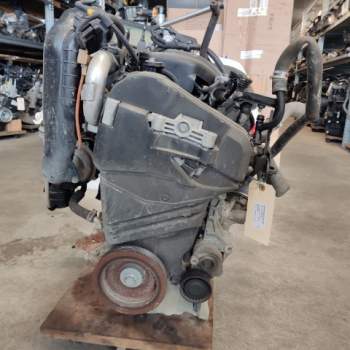 Motore DACIA DUSTER 4X4 1461cc diesel  del 2012