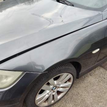 Parafango sinistro BMW 320D  del 2006