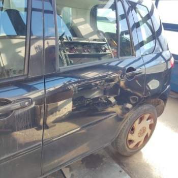 Porta posteriore sinistra MAZDA 2  del 2004