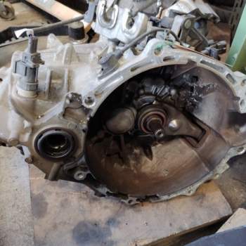 Cambio KIA RIO 1120cc diesel  del 2013