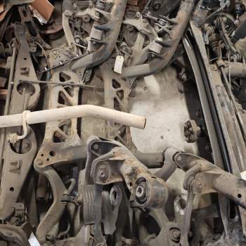 Ponte posteriore AUDI A4 1968cc diesel  del 2011