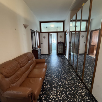 MALCONTENTA DI MIRA Appartamento con Garage 