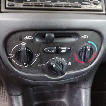 Comandi riscaldamento PEUGEOT 206  del 2003