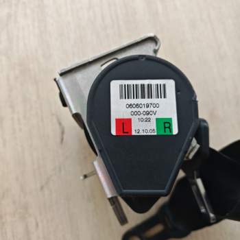 Cintura posteriore dx BMW 330  del 2005