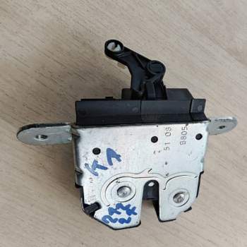 Serratura portellone FORD KA  del 2009