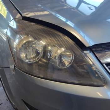 Proiettore destro OPEL ZAFIRA  del 2010