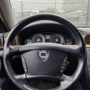 Volante LANCIA THESIS  del 2003