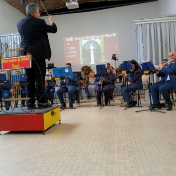 Vitaliano Gallo dirige 5 appuntamenti musicali Banda P. Anfossi 170*