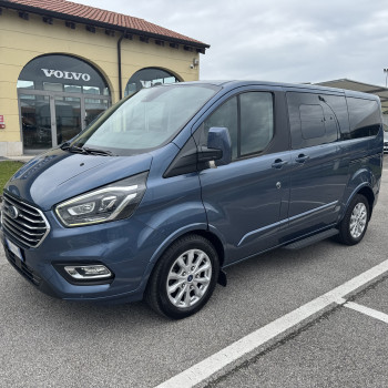 Ford Tourneo Custom Titanium 320 2.0 TDCi 130CV Manuale Passo Corto 8 posti
