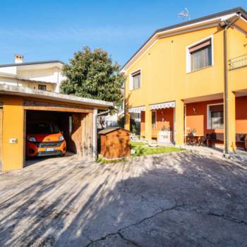 Bifamiliare in vendita a Abano Terme (Padova)