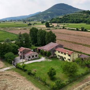 Rustico in vendita a Baone (Padova)