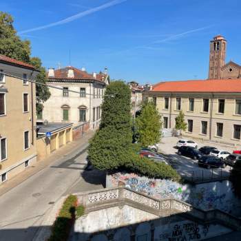 Appartamento in vendita a Vicenza (Vicenza)