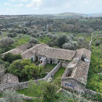 Casa singola in vendita a Modica (Ragusa)