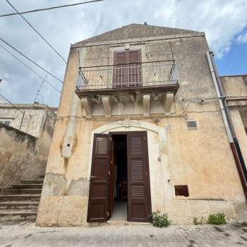 Casa singola in vendita a Modica (Ragusa)