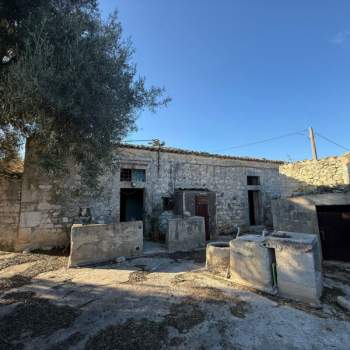 Casa singola in vendita a Modica (Ragusa)