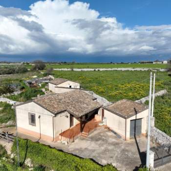 Casa singola in vendita a Modica (Ragusa)