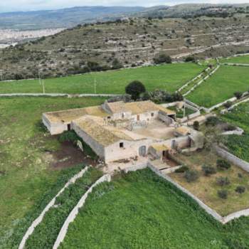 Rustico in vendita a Comiso (Ragusa)