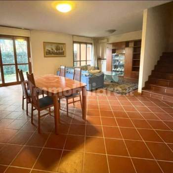 Casa a schiera in vendita a Alzano Lombardo (Bergamo)