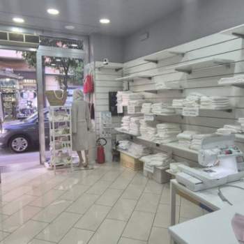 Negozio in affitto a Salerno (Salerno)