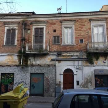 Palazzo in vendita a Foggia (Foggia)
