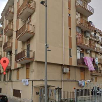 Magazzino in vendita a Salerno (Salerno)