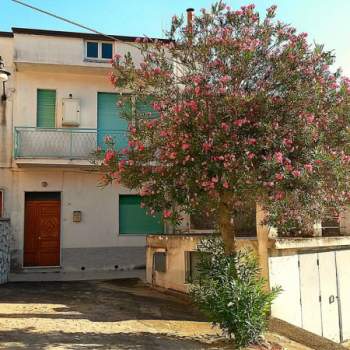 Casa singola in vendita a Scandale (Crotone)