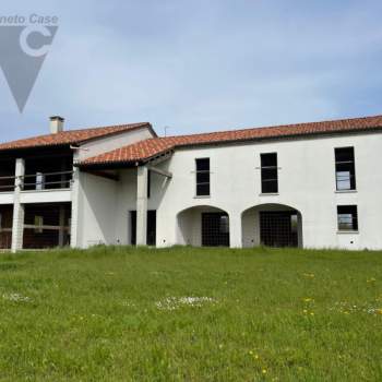 Villa in vendita a Legnaro (Padova)