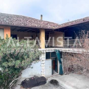 Rustico in vendita a Nuvolera (Brescia)
