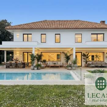 Villa in vendita a Forte dei Marmi (Lucca)